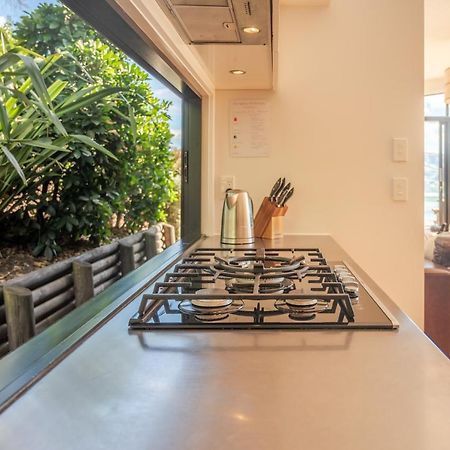 Million Dollar View - Takamatua Holiday Home أكارو المظهر الخارجي الصورة