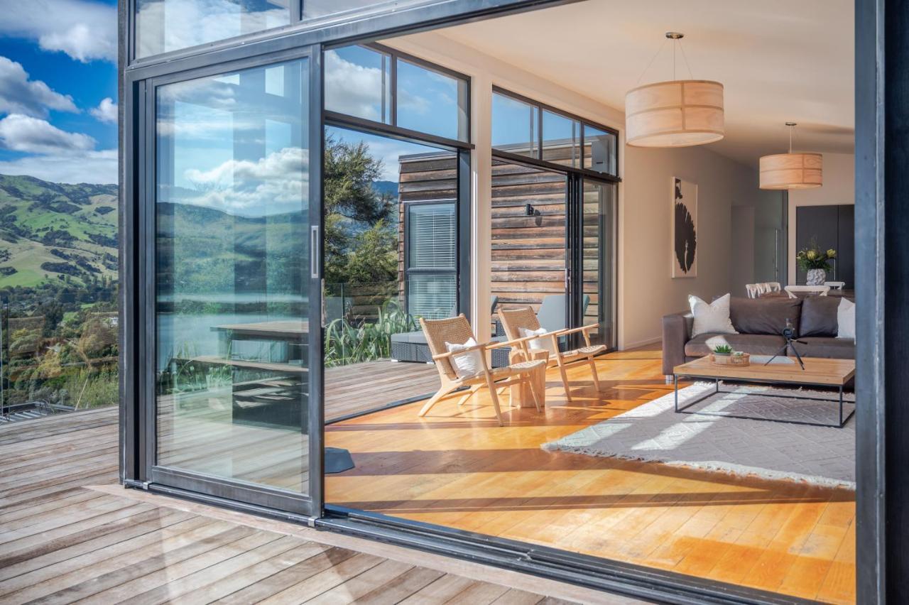 Million Dollar View - Takamatua Holiday Home أكارو المظهر الخارجي الصورة