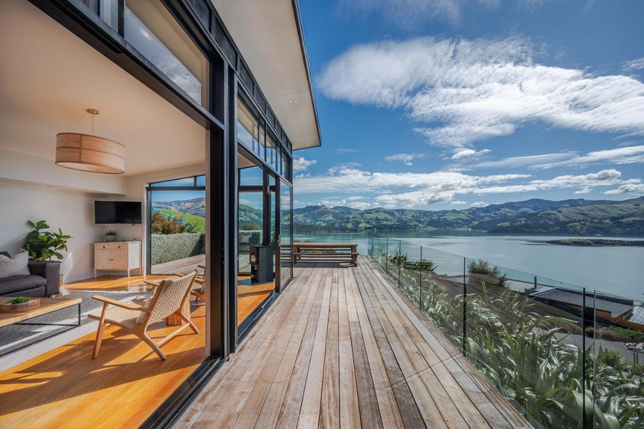 Million Dollar View - Takamatua Holiday Home أكارو المظهر الخارجي الصورة